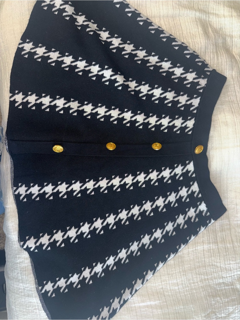 Black & White Houndstooth Button-Front Skirt